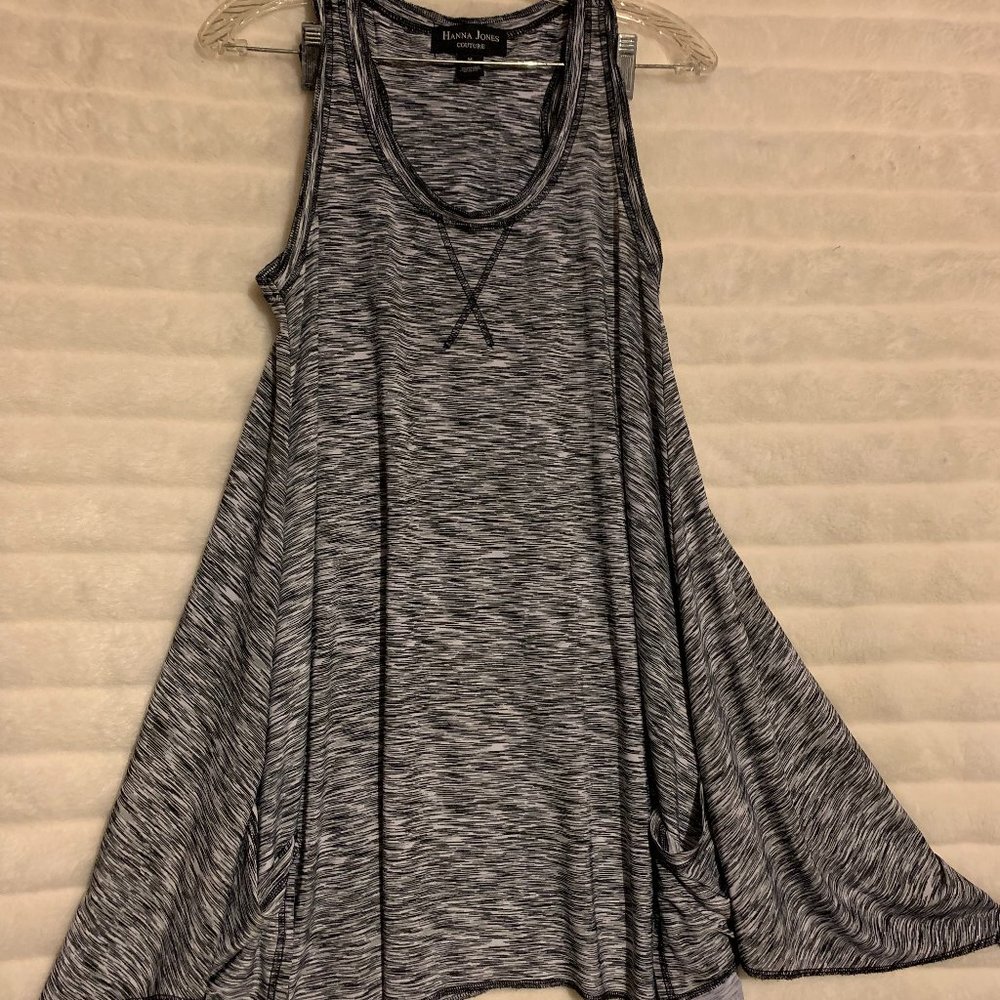 Hanna Jones Couture Dress Flowy with Pockets Size M